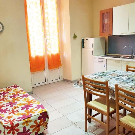 Apartamento Casa Luciana Savona Exterior foto