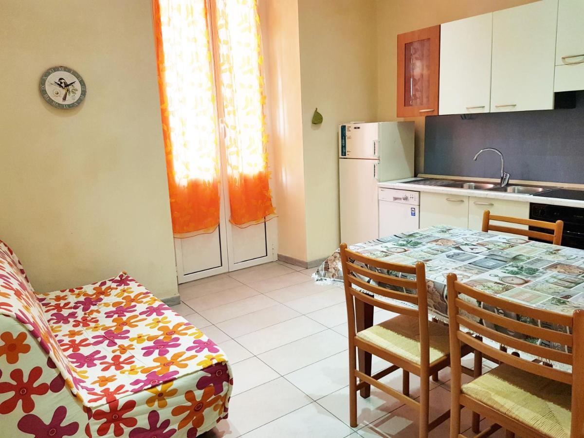Apartamento Casa Luciana Savona Exterior foto